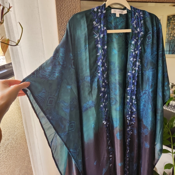 Teal and Navy Kimono - Picture 5 of 9
